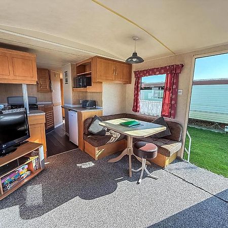 8 Berth Caravan With Free Wifi At Heacham Holiday Park In Norfolk Ref 21008E מראה חיצוני תמונה